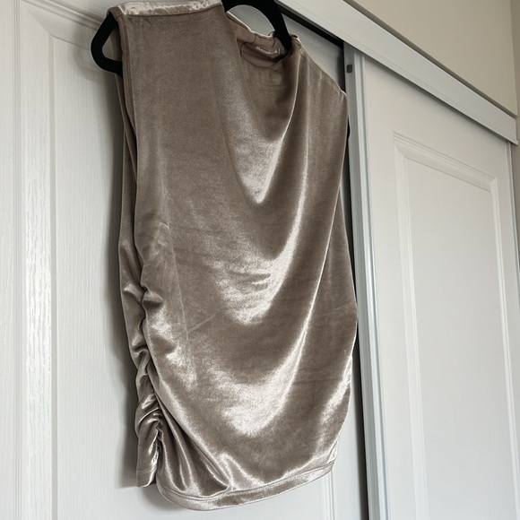 Abercrombie Paloma Velvet Top - Picture 5 of 6